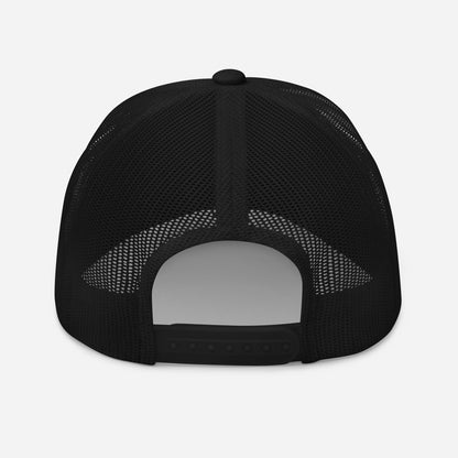 Black trucker hat.